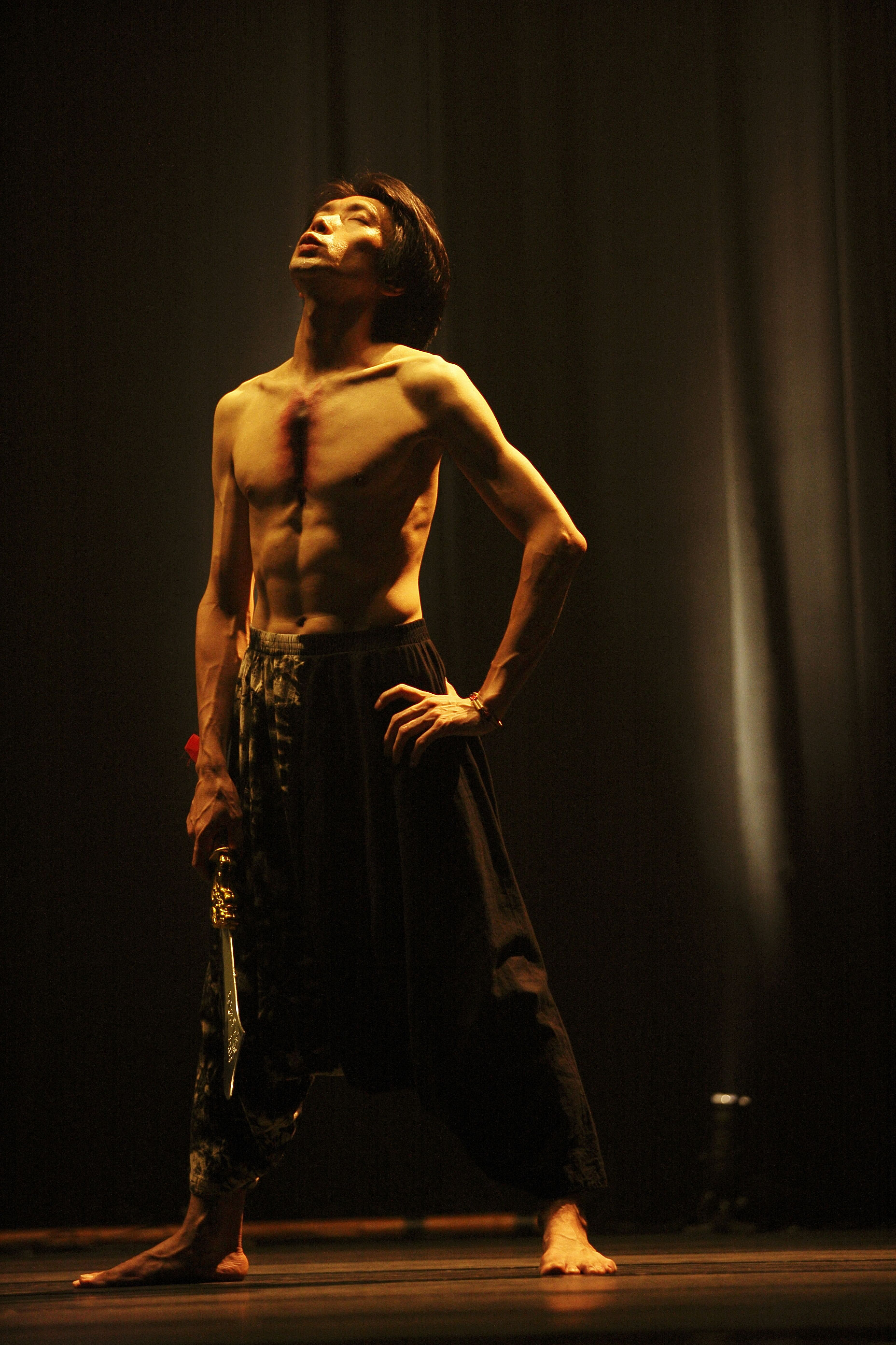  酒井孝宏の写真